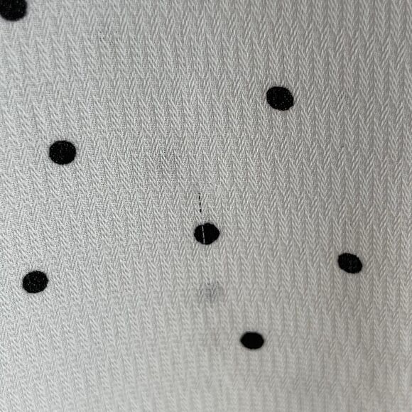 Love Stitch White & Black Polka Dot Two-Pocket Blouse – Size M - Picture 5 of 6